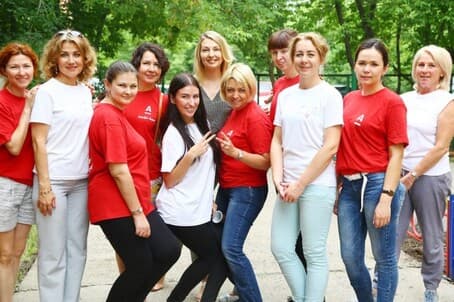 Чем привлекает волонтерство молодых людей