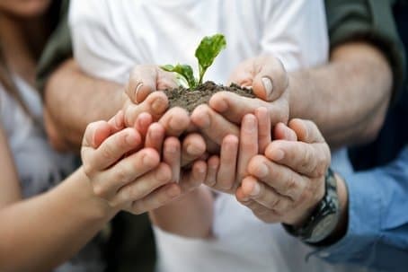 Социальная ответственность – объект инвестиций для всех компаний в России