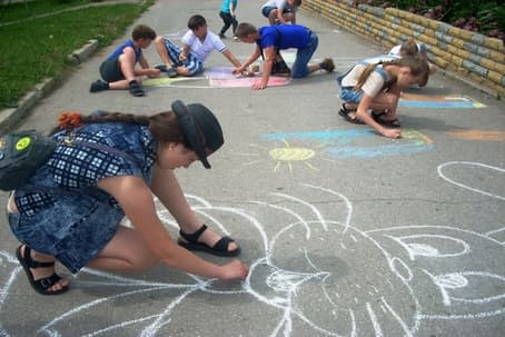 Благотворительная акция, приуроченная к международному дню защиты детей «Маленькие дети на большой планете!»