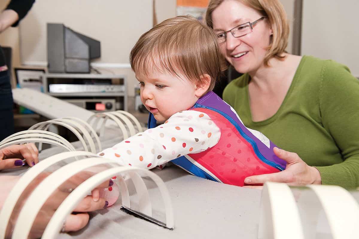 Почему у детей бывает задержка развития