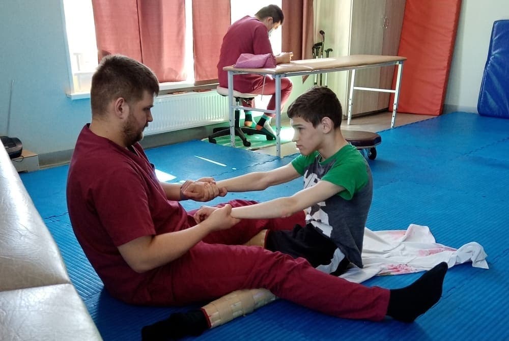 Подопечный фонда Грицев Вячеслав достиг больших успехов благодаря курсу реабилитации в РЦ «Сакура»