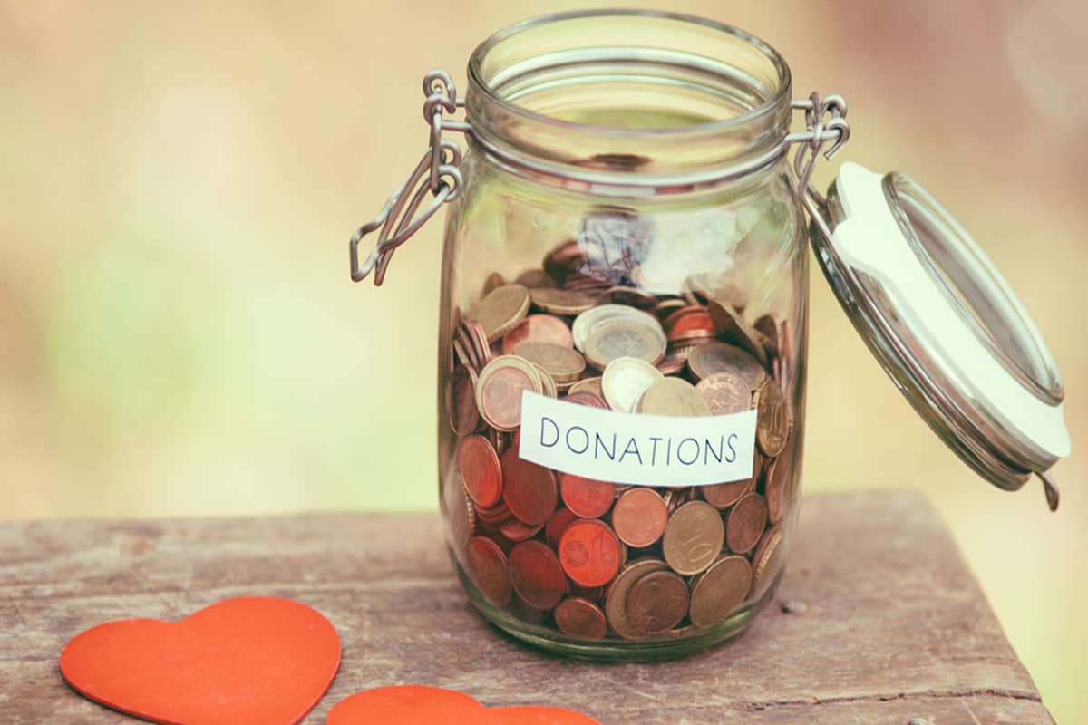 Пожертвовать деньги