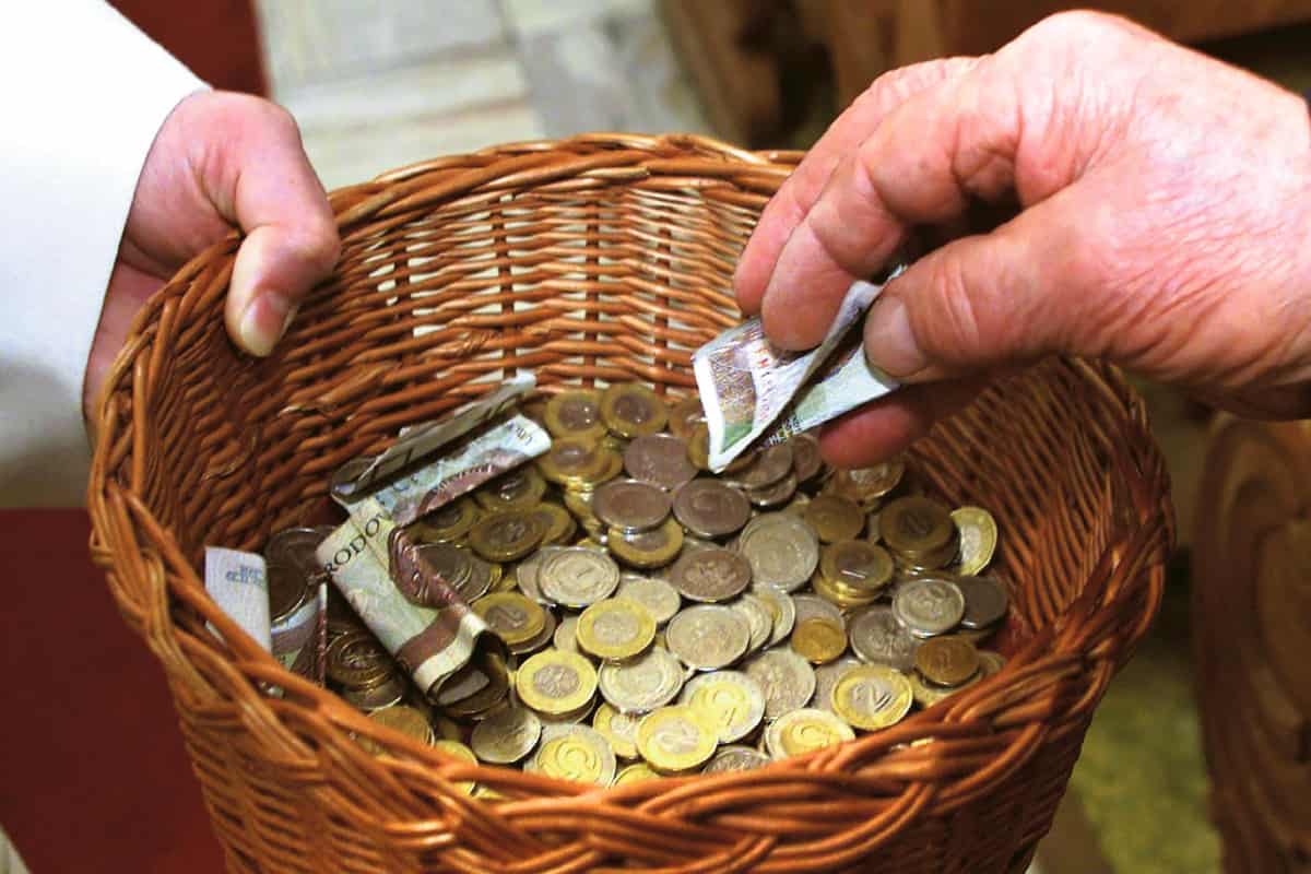 Пожертвовать деньги