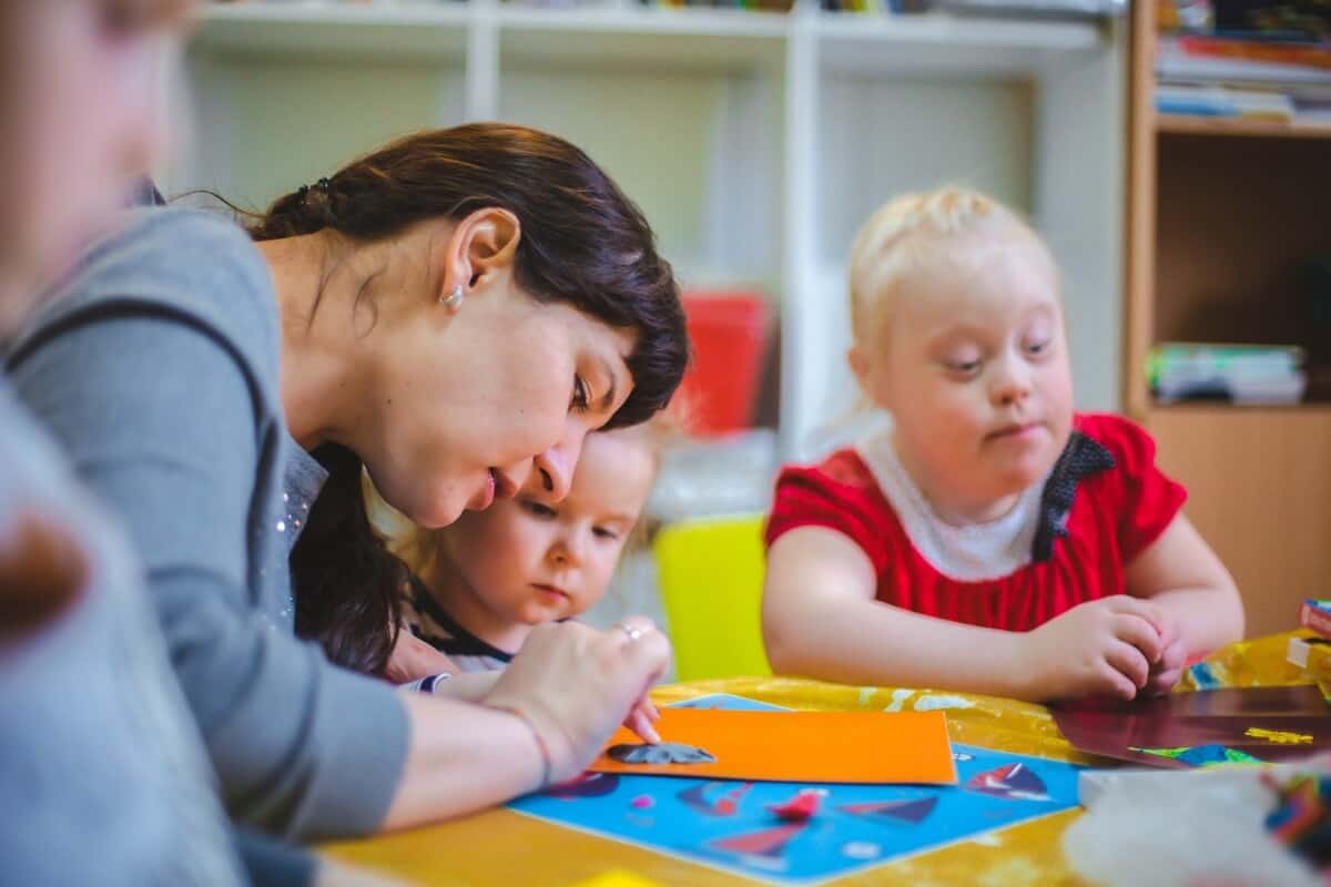 Коррекционная работа с детьми