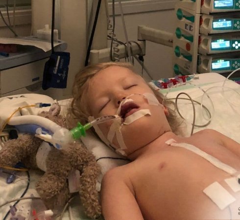 Абрамова Аня