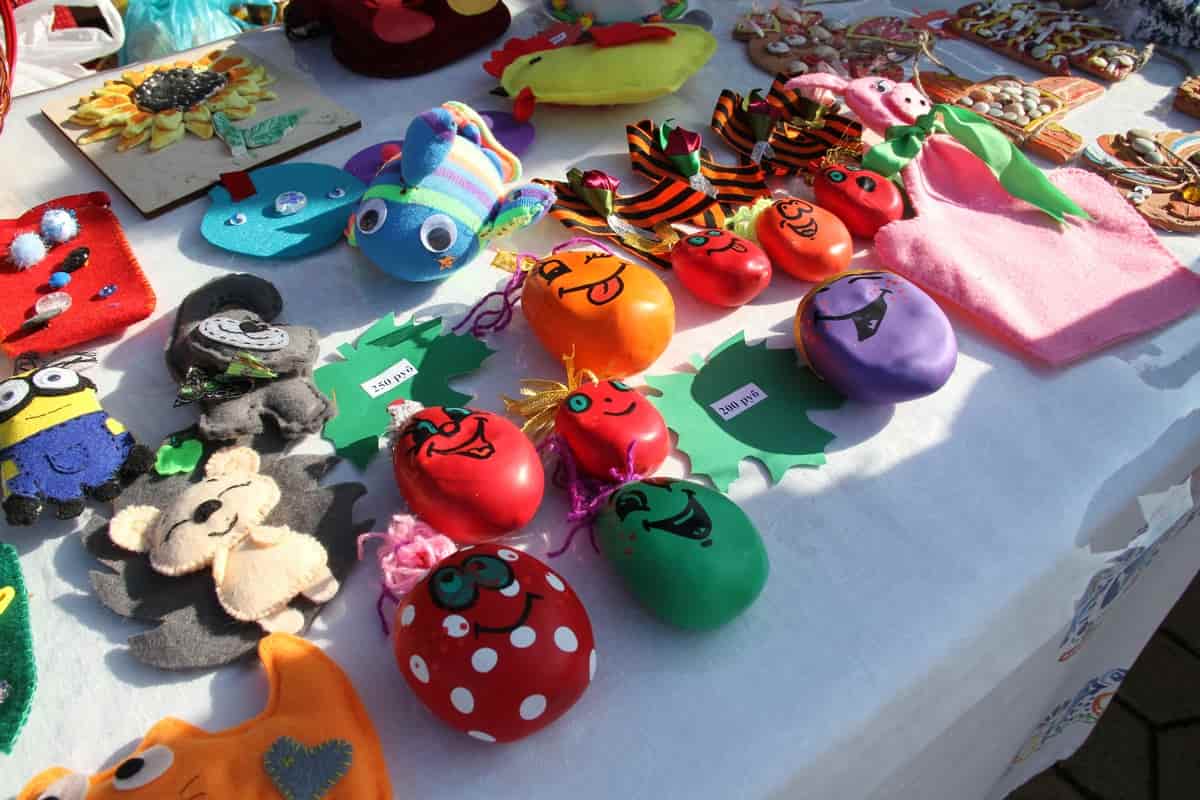 Благотворительная акция «Ценим детский труд»